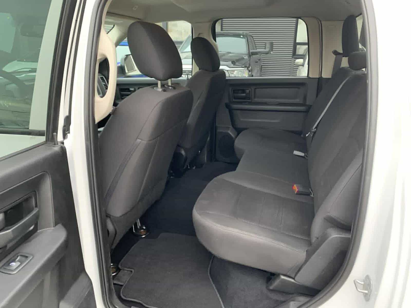 2020 RAM 1500 Classic Express - Image 11