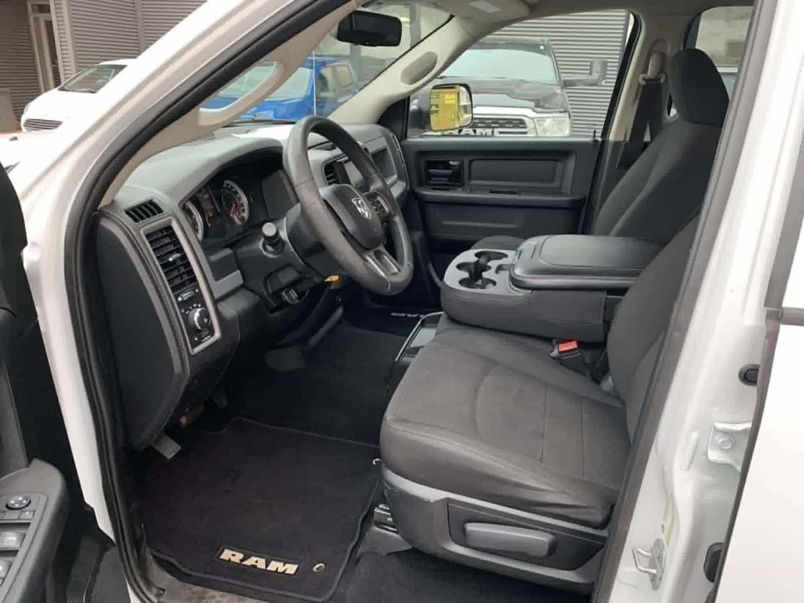 2020 RAM 1500 Classic Express - Image 12