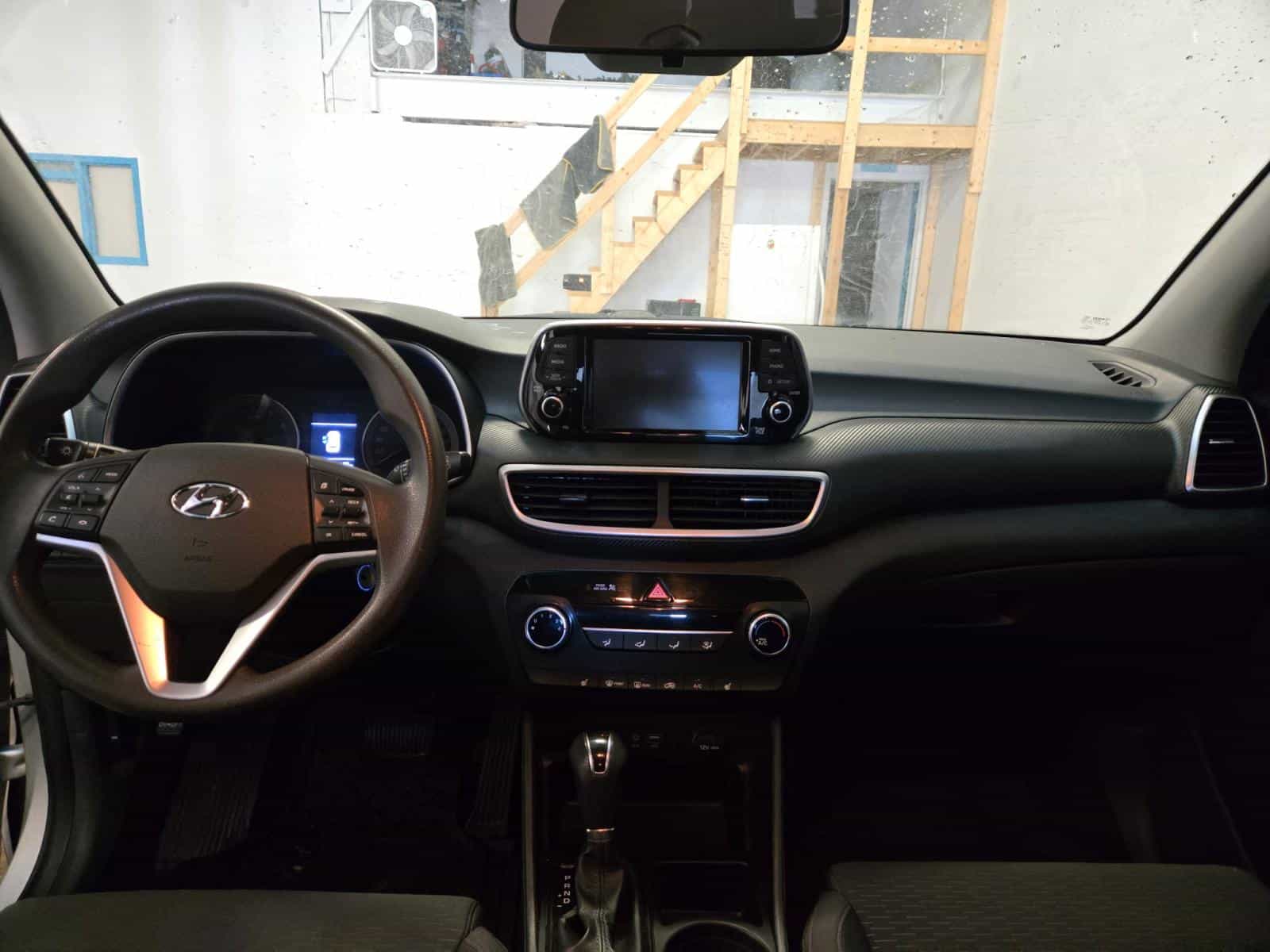 2019 Hyundai Tucson Essential - Image 12