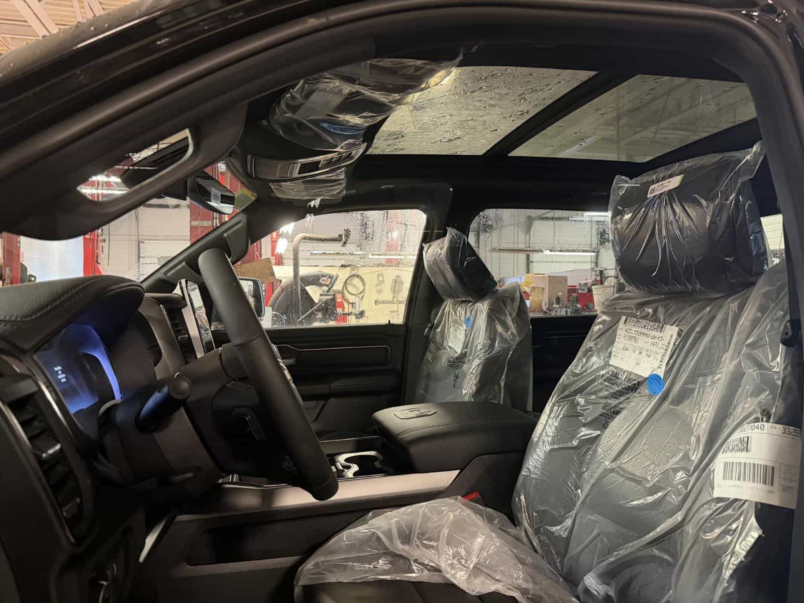 Image 11 RAM 1500 Sport 2026