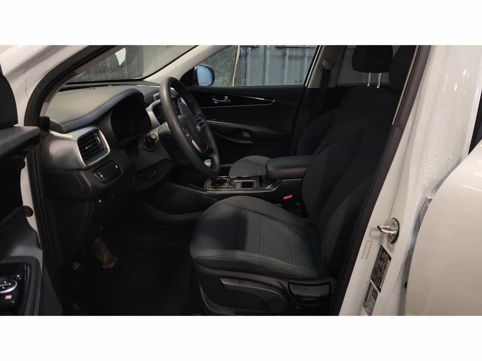 Image 10 Kia Sorento LX 2020