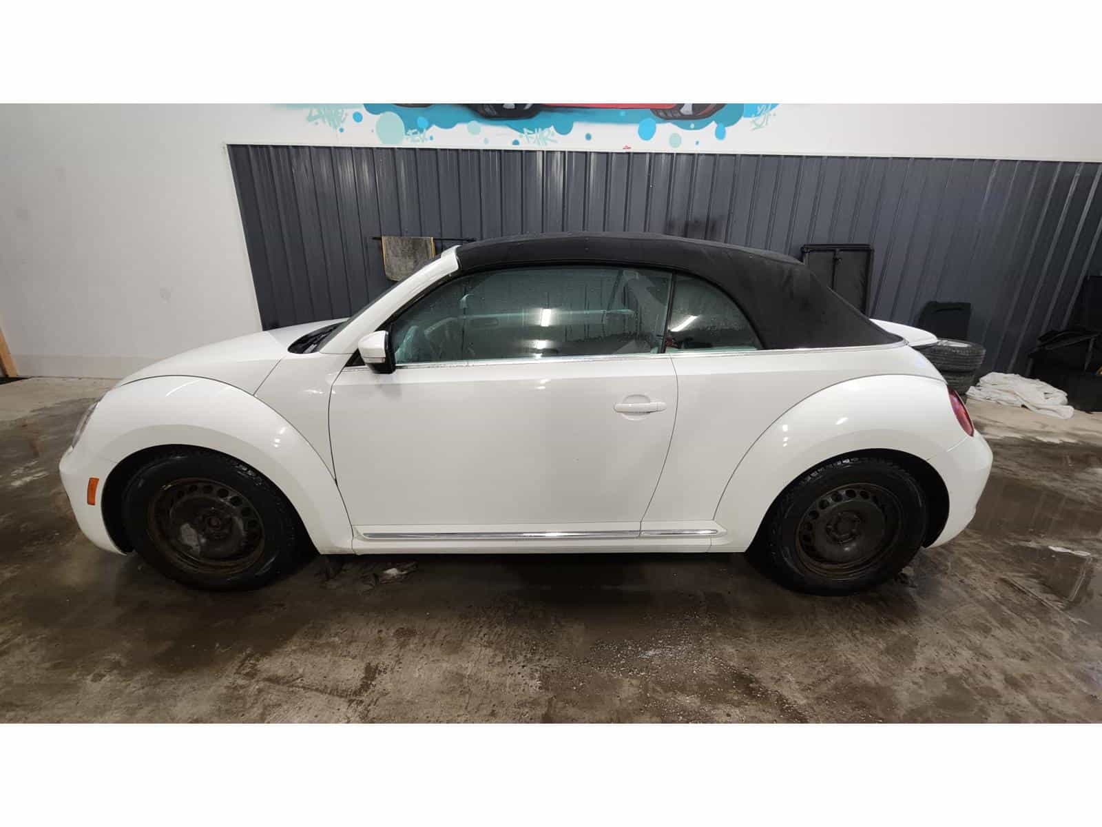 Image 7 Volkswagen Beetle Trendline 2018