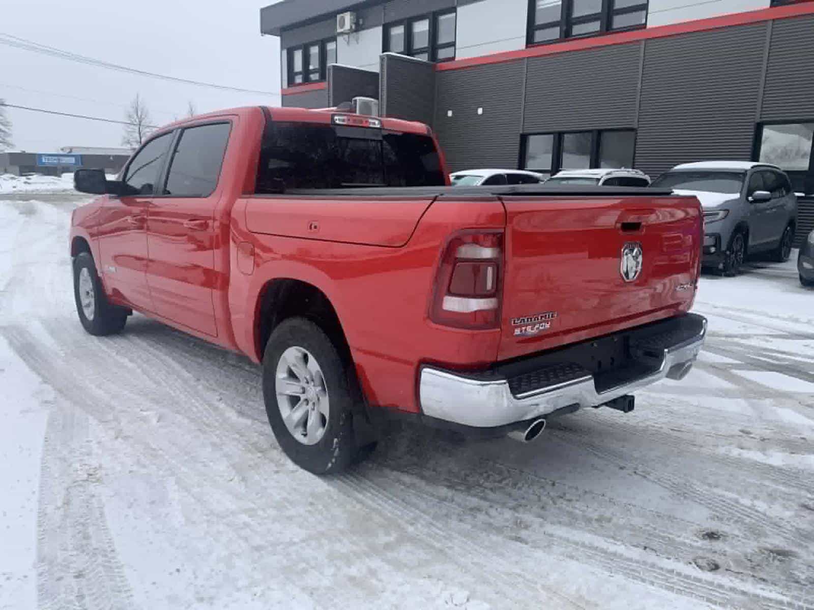 2023 RAM 1500 Laramie - Image 7