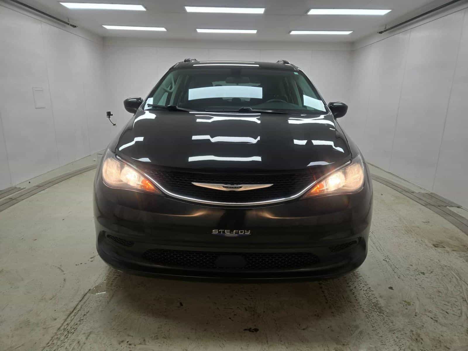 Image 3 Chrysler Grand Caravan SXT 2021