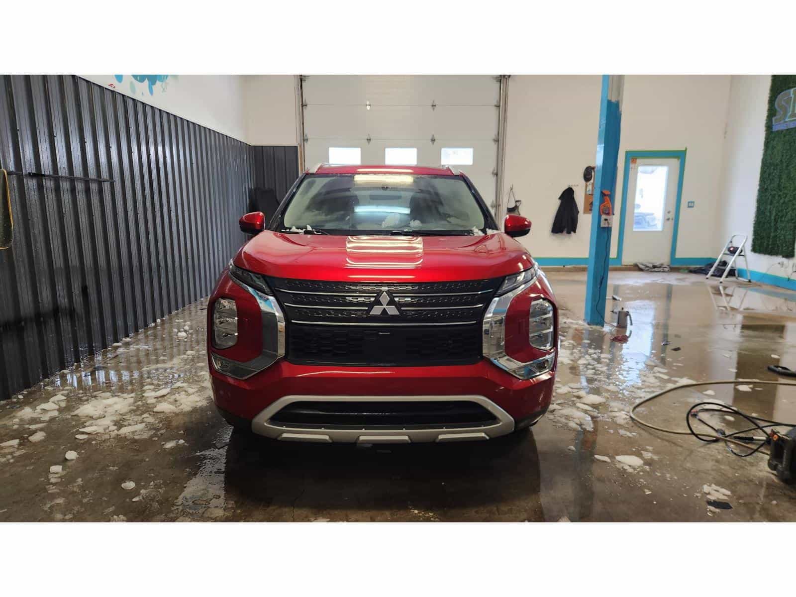 Image 2 Mitsubishi Outlander SE 2022