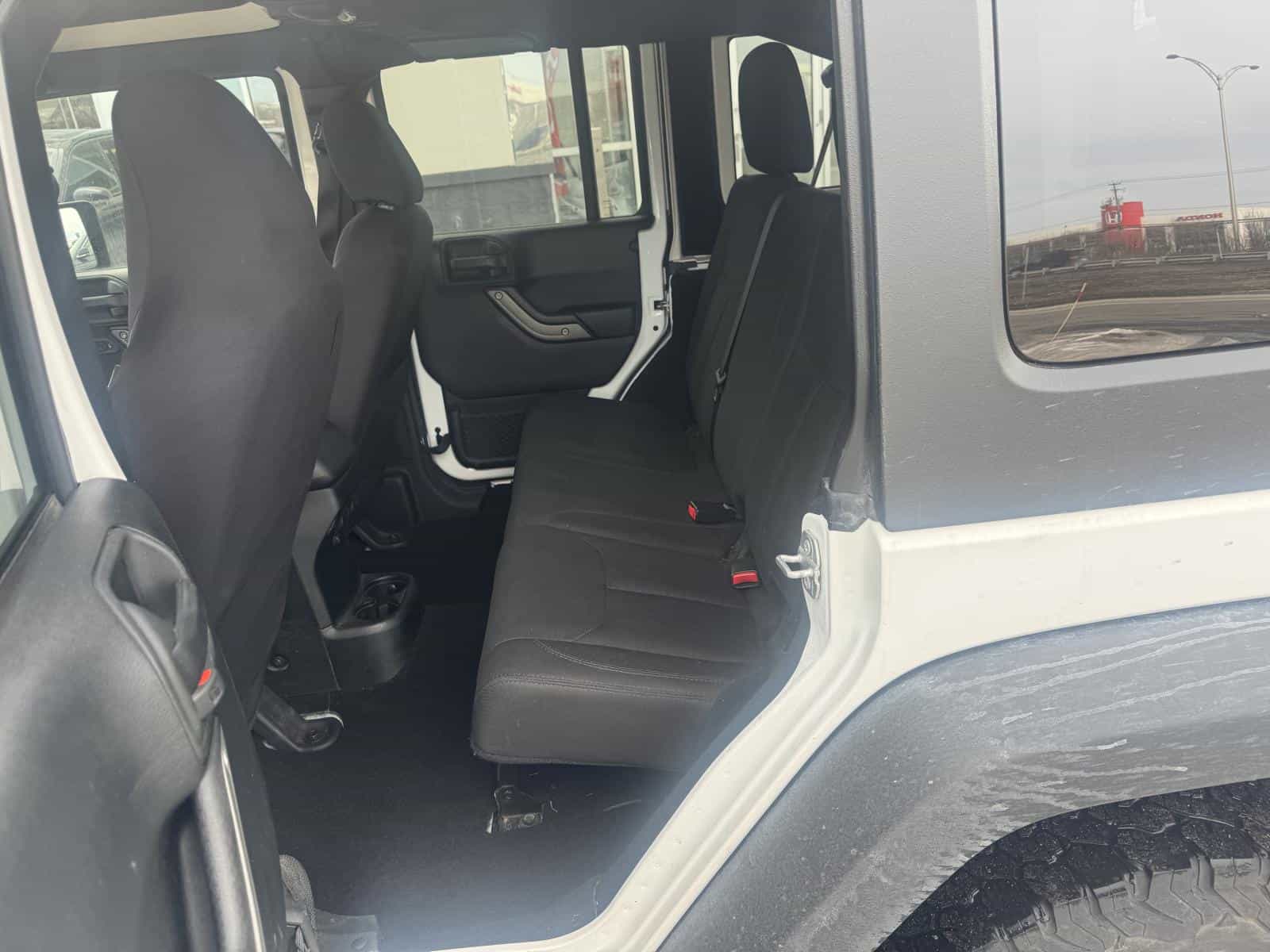 Image 6 Jeep Wrangler Unlimited Sport 2018