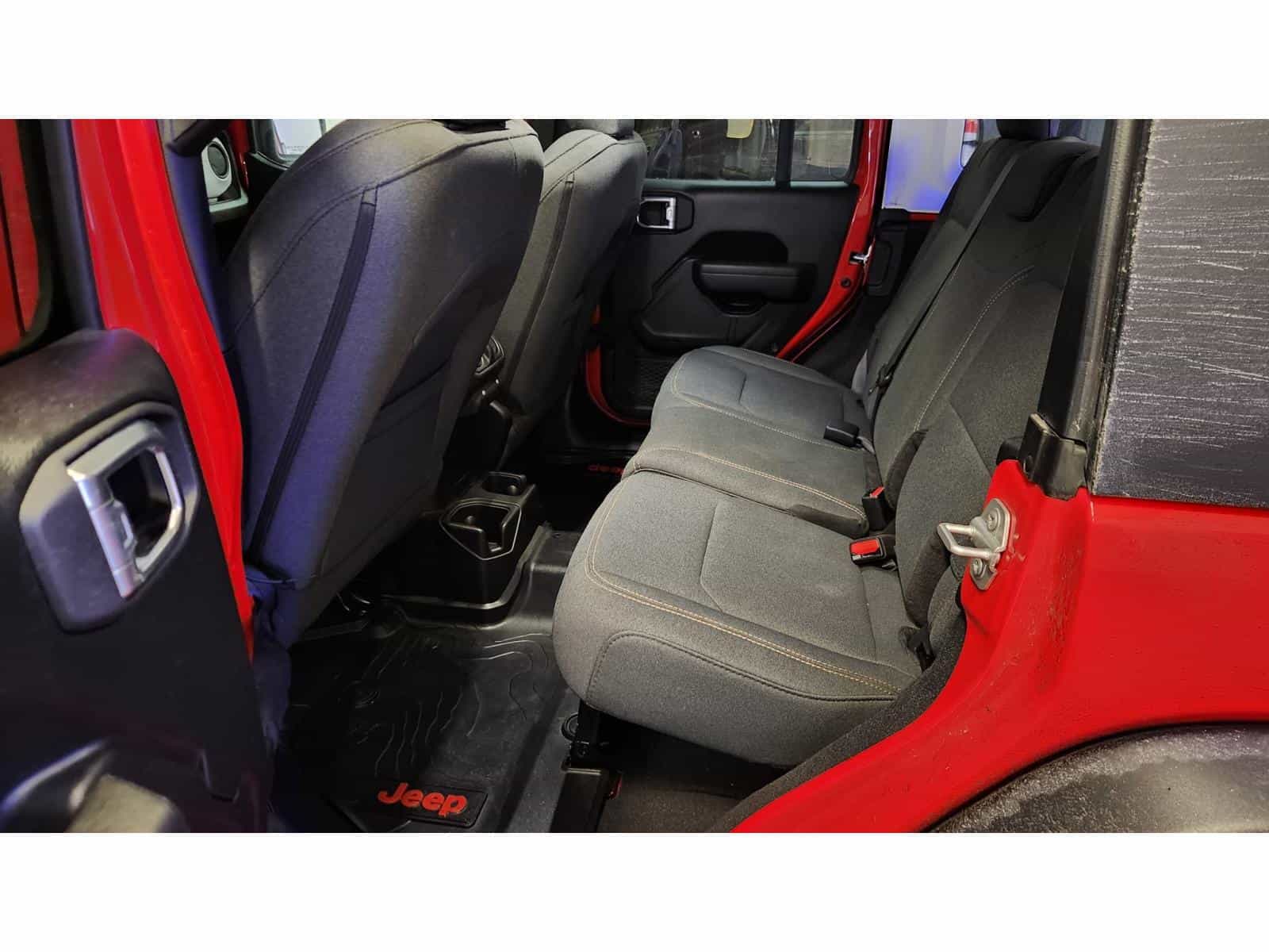 Image 12 Jeep Wrangler Sport S 2024