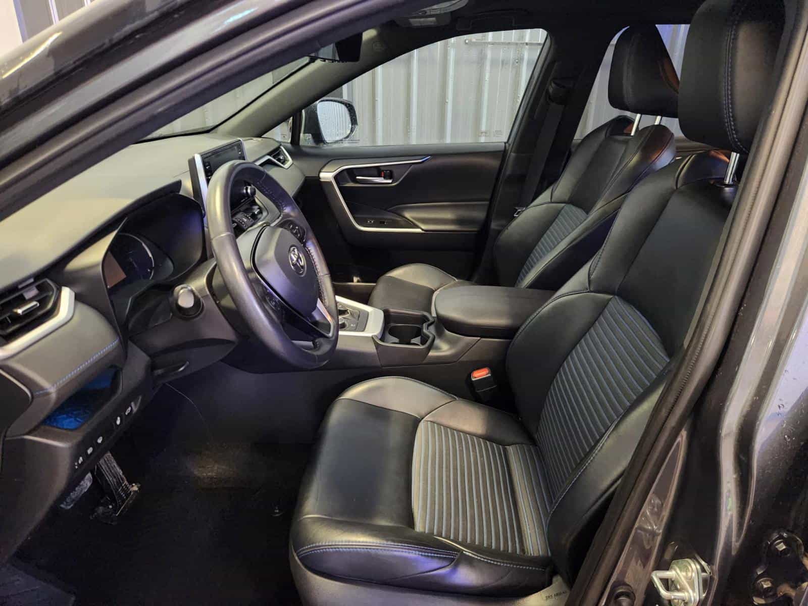 Image 12 Toyota Rav4 XLE Hybrid 2020