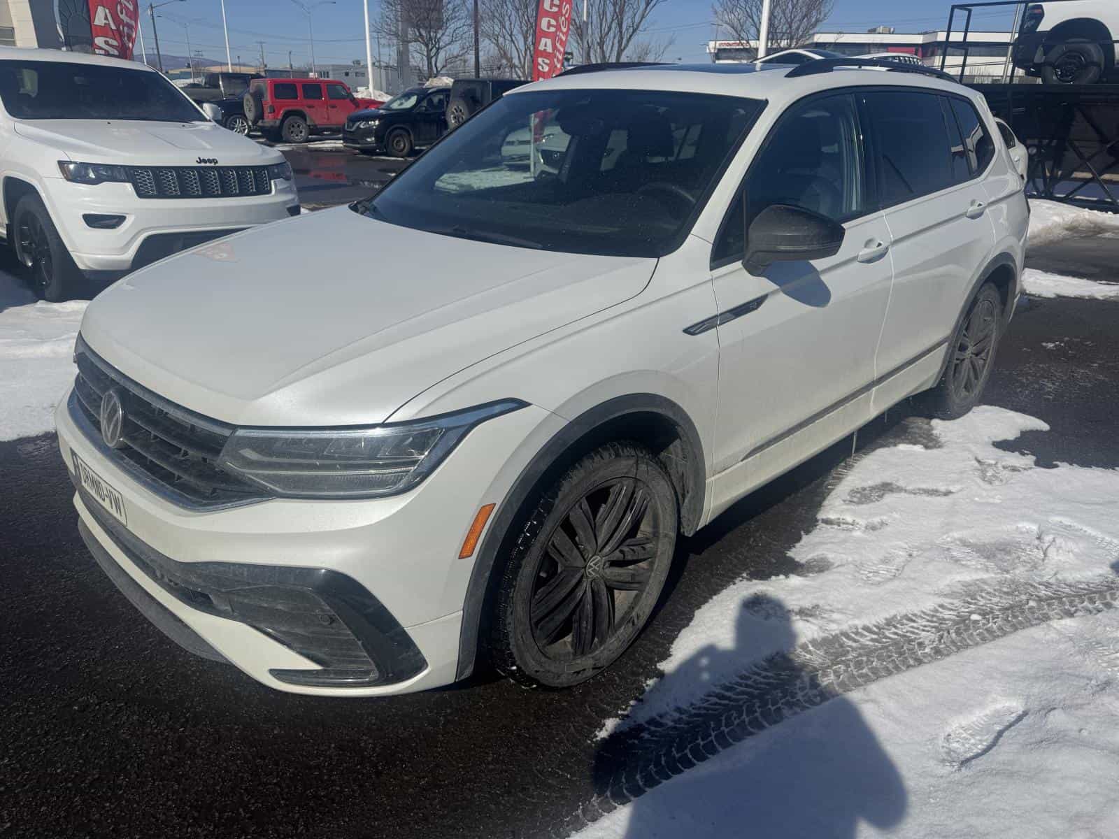 Image 1 Volkswagen Tiguan Comfortline R-L Blk 2022