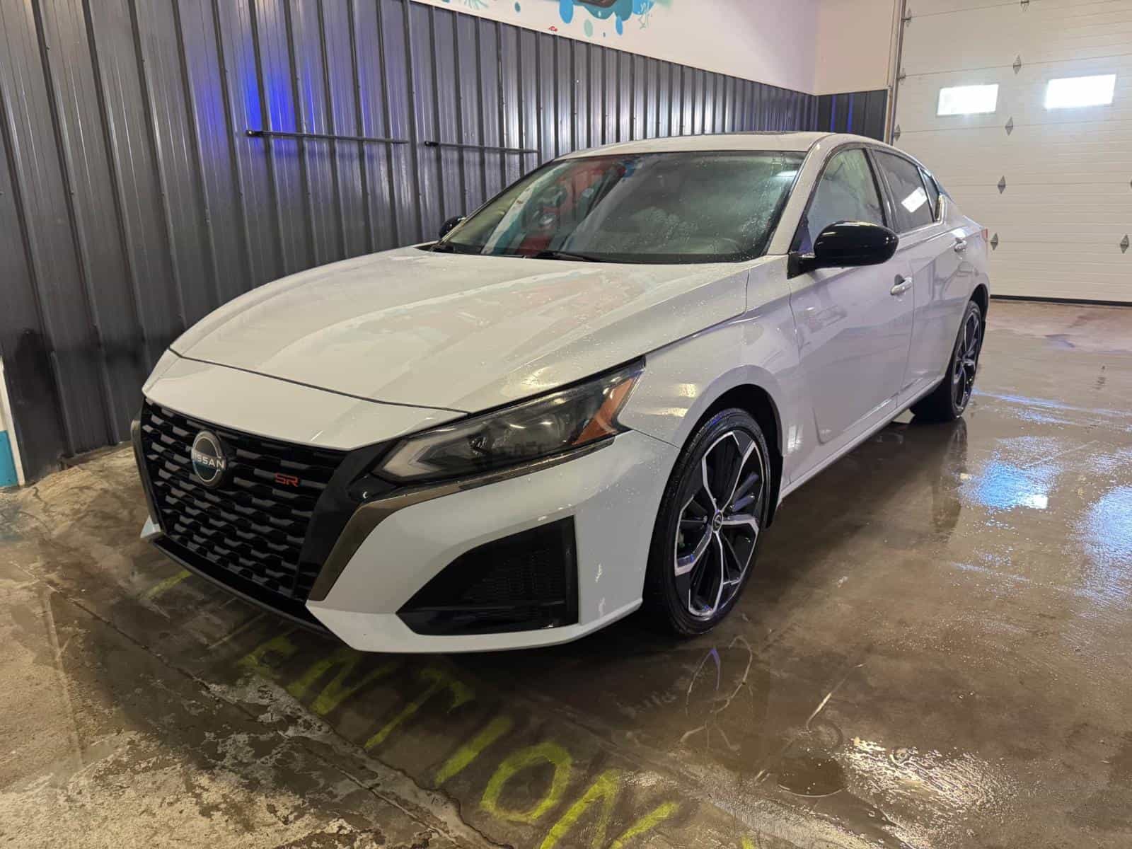 Image 1 Nissan Altima SR 2024