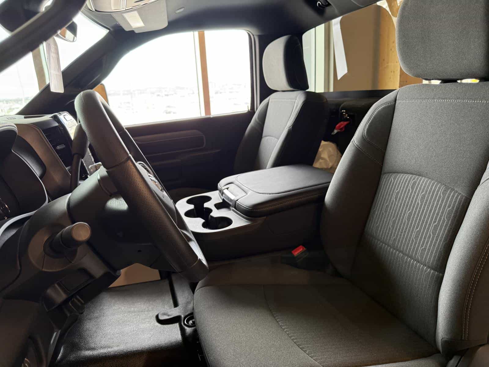 2024 RAM Chassis Cab 5500 Chassis Cab Tradesman - Image 5