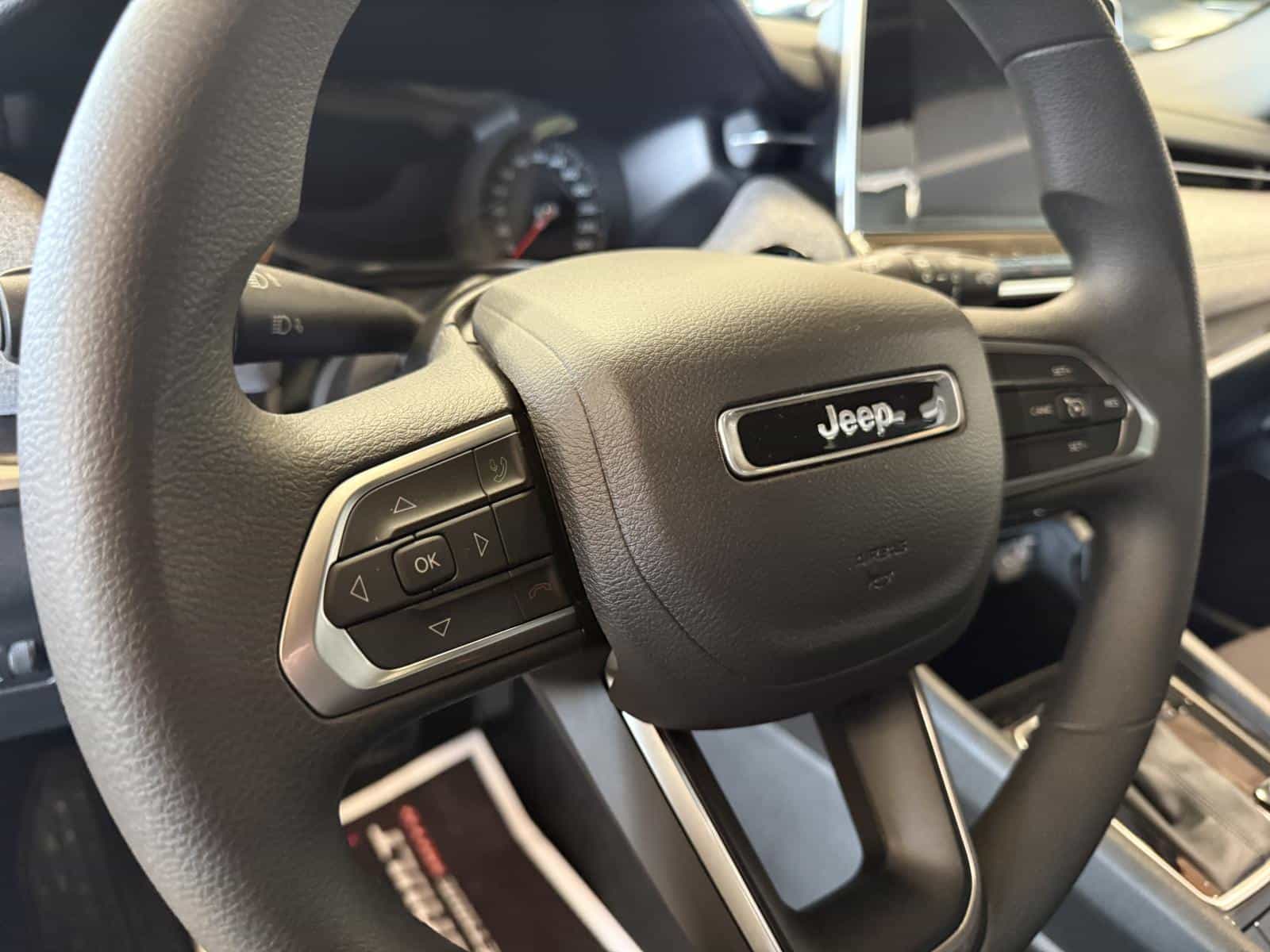 2025 Jeep Compass Sport - Image 8