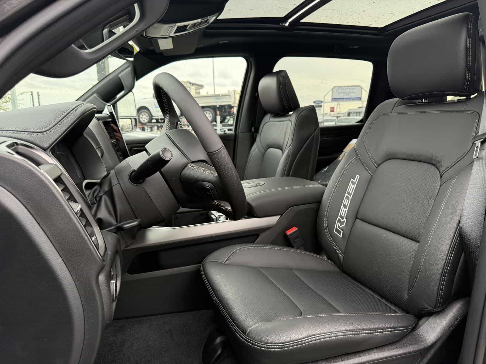 2025 RAM 1500 Rebel - Image 7