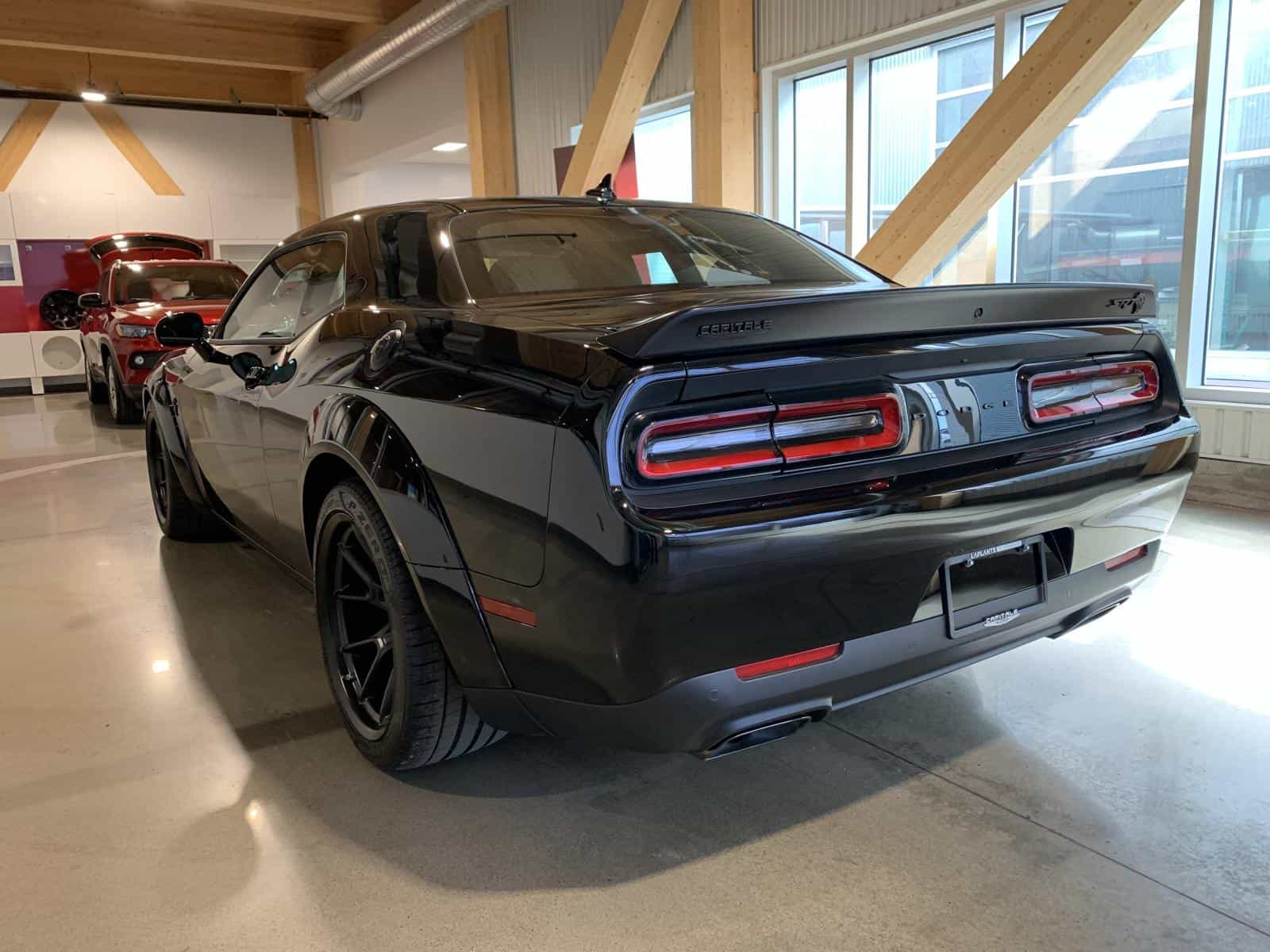 2023 Dodge Challenger SRT HELLCAT REDEYE À PROFIL ÉLARGI - Image 2
