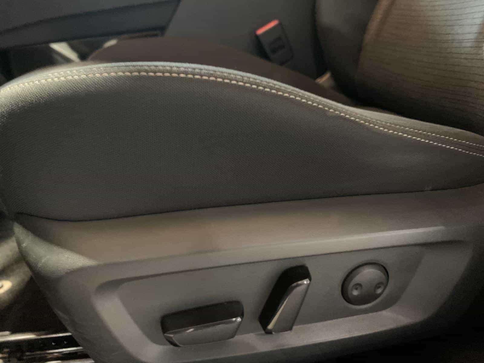 2021 Nissan Rogue SV - Image 14