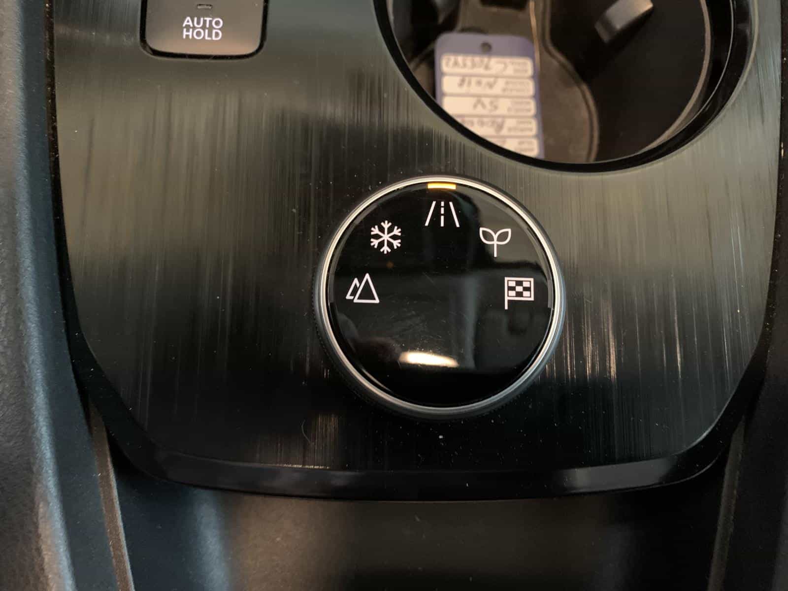 2021 Nissan Rogue SV - Image 31