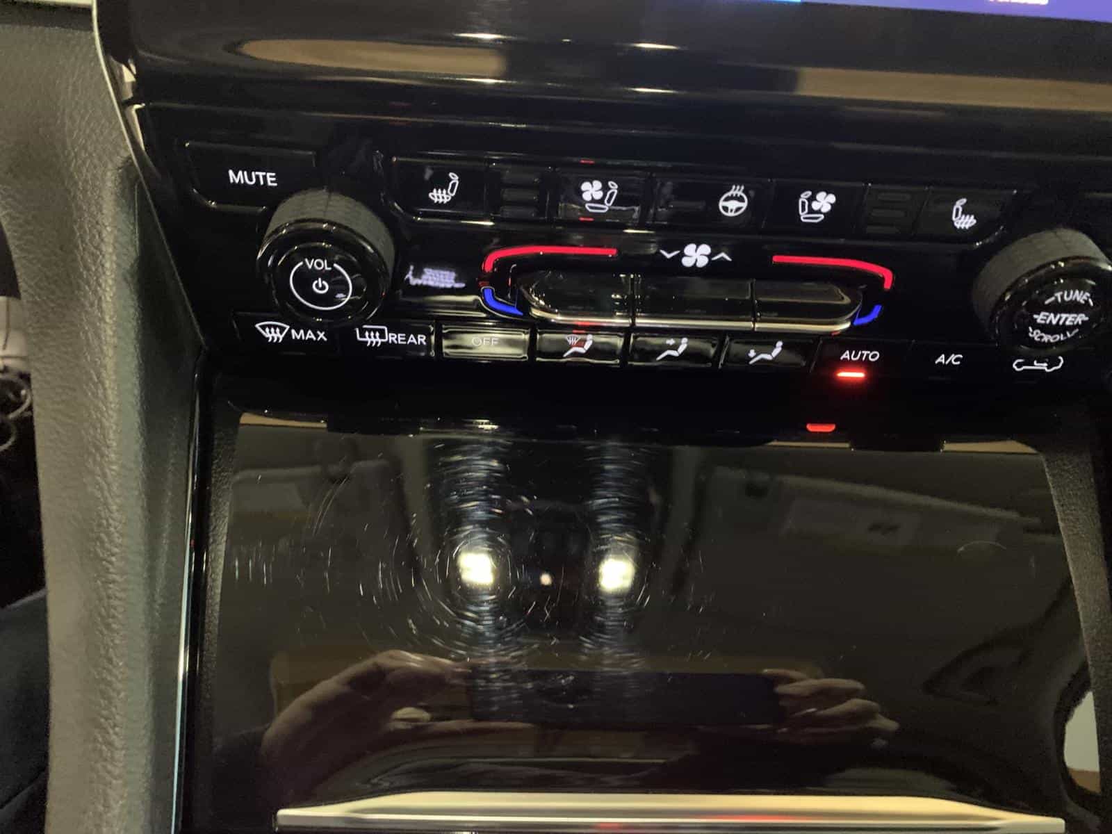 2022 Jeep Grand Cherokee Limited - Image 23