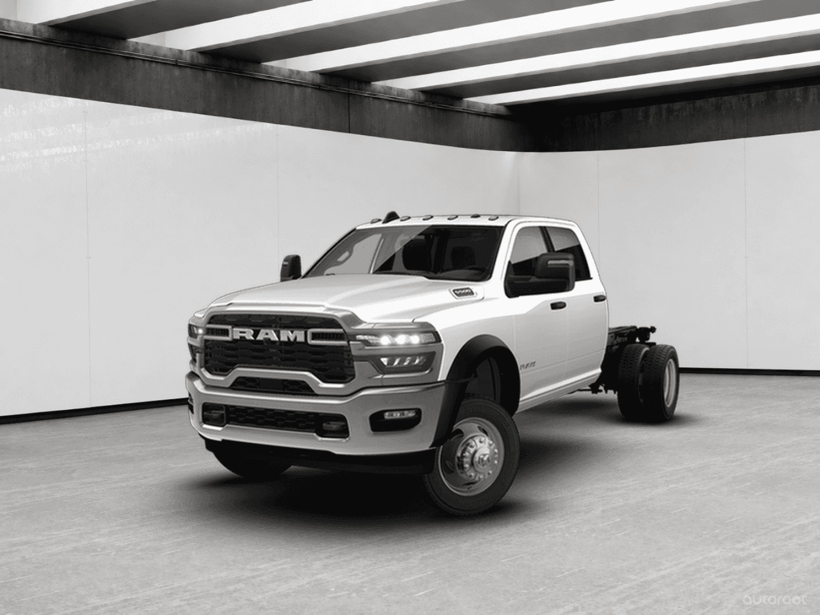 Image 1 RAM Chassis Cab 5500 Big Horn 2026