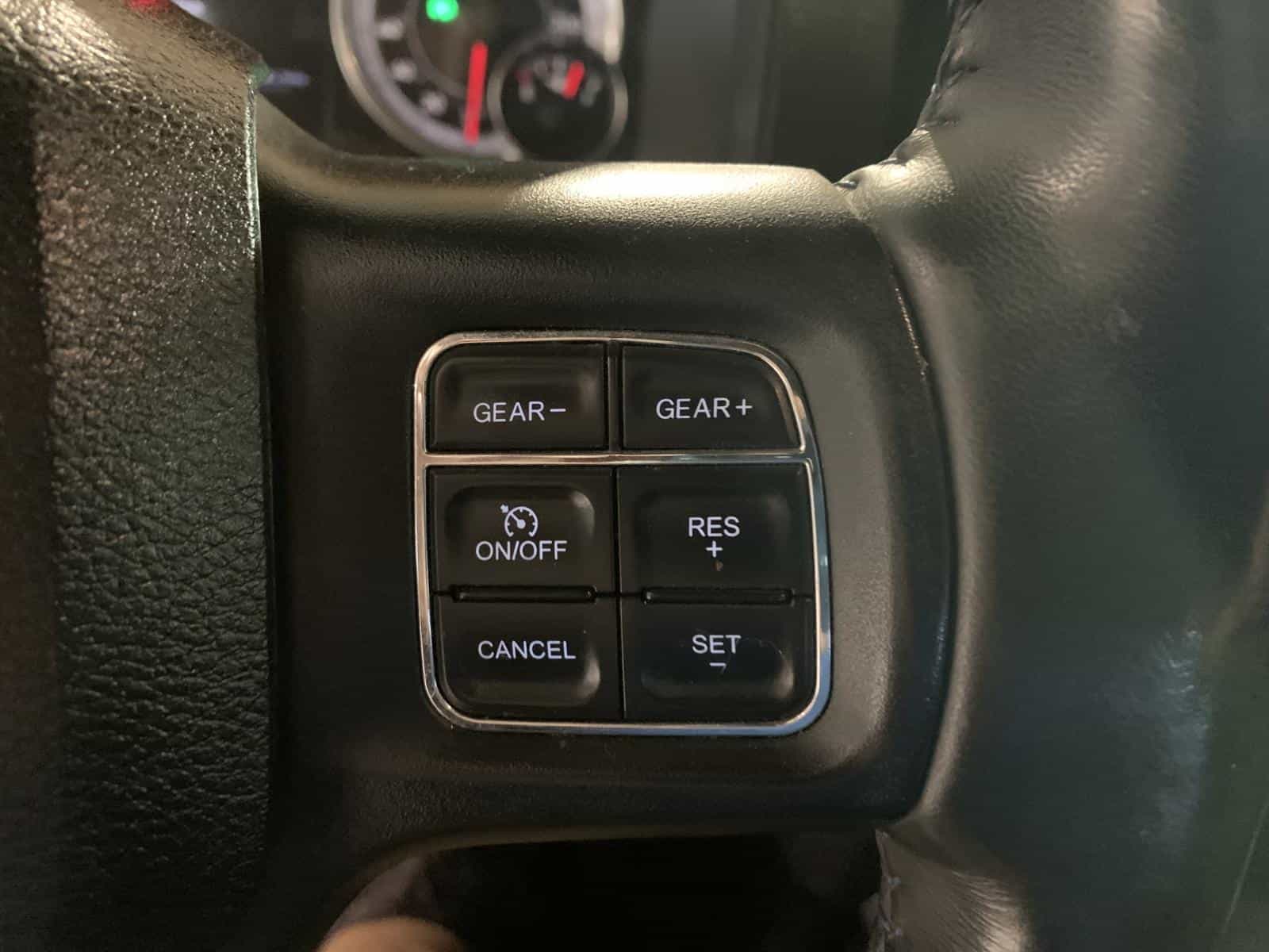 2018 RAM 1500 Sport Sport - Image 17