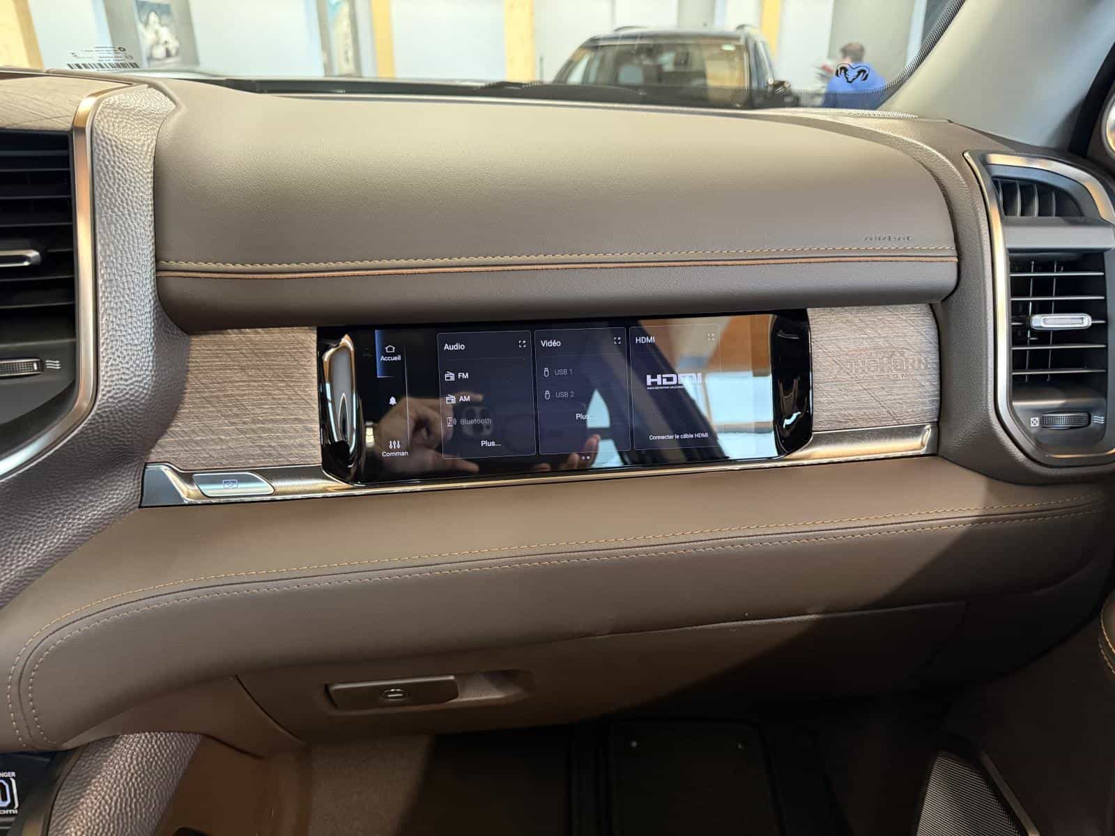 2025 RAM 2500 Limited Longhorn - Image 11