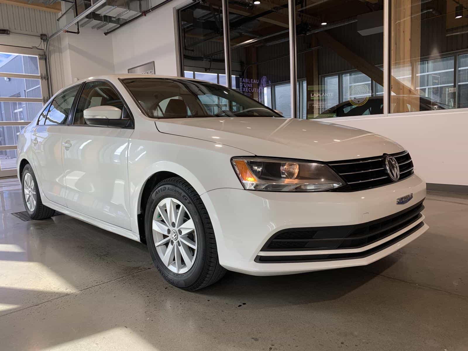 2015 Volkswagen Jetta Sedan - Image 4