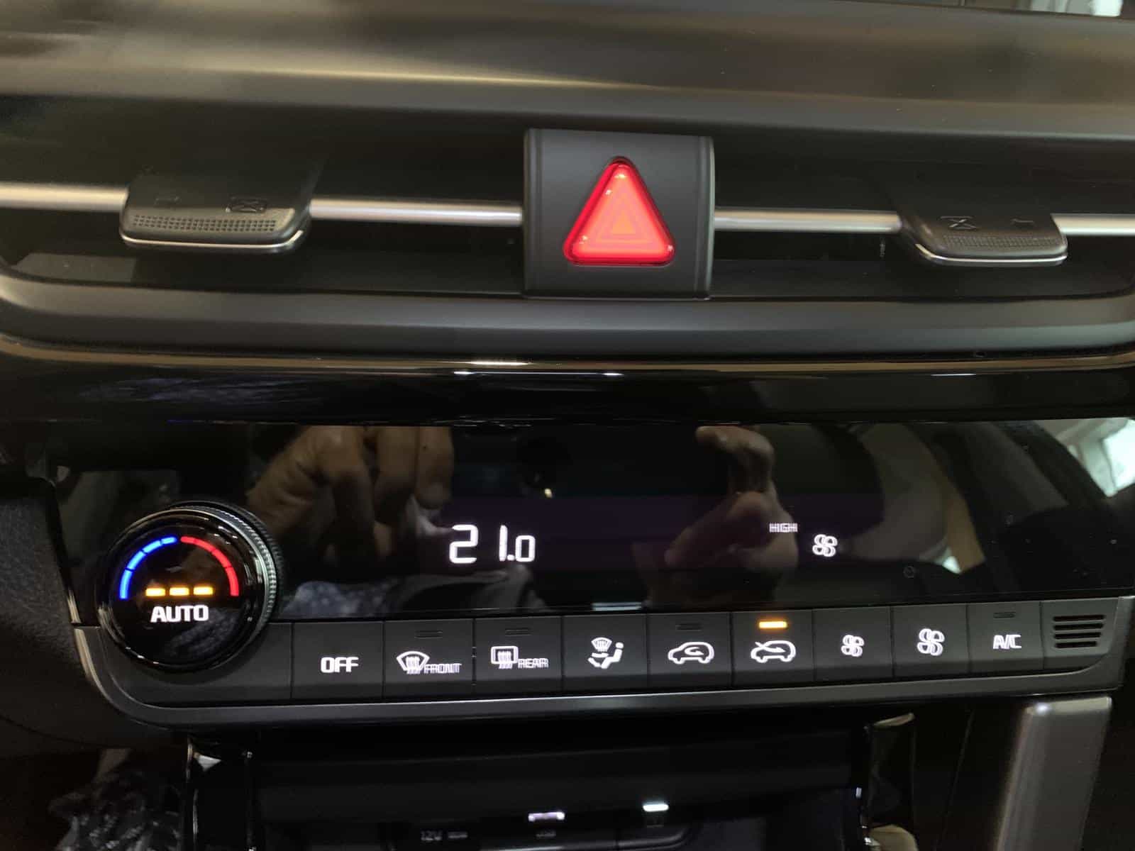 2025 Kia SELTOS S EX - Image 16