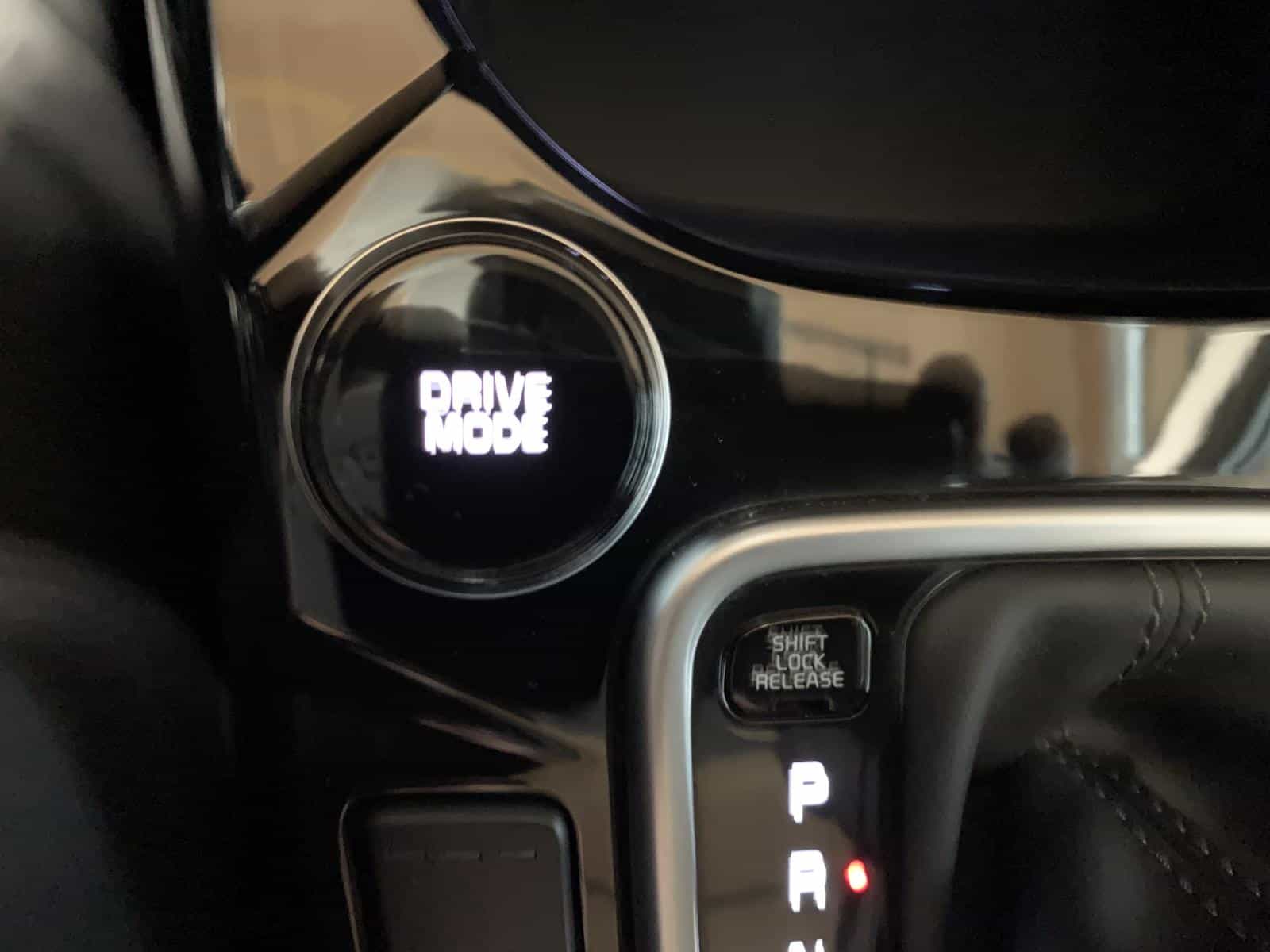 2025 Kia Seltos EX - Image 32