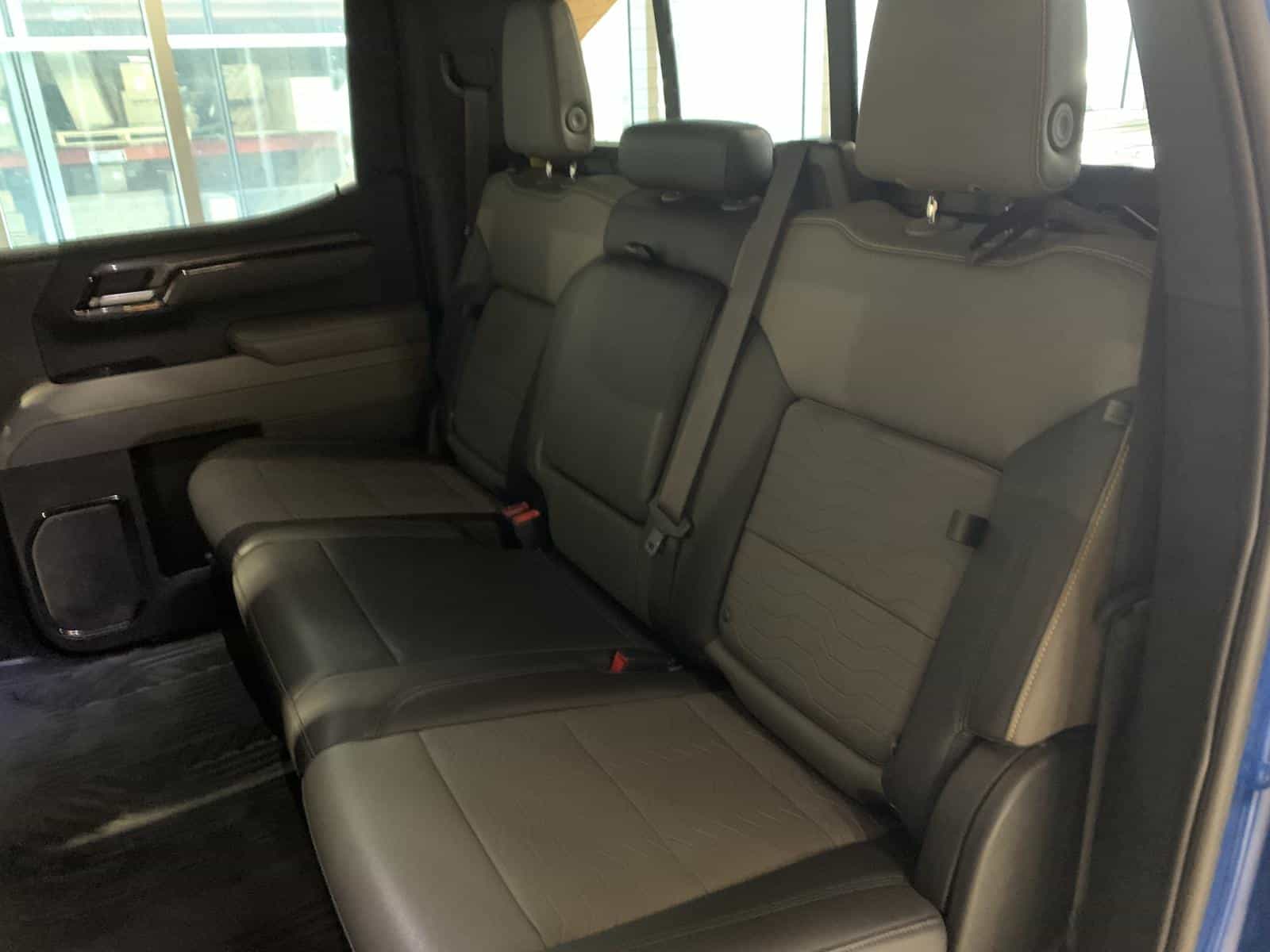 2023 Chevrolet Silverado 1500 ZR2 - Image 17