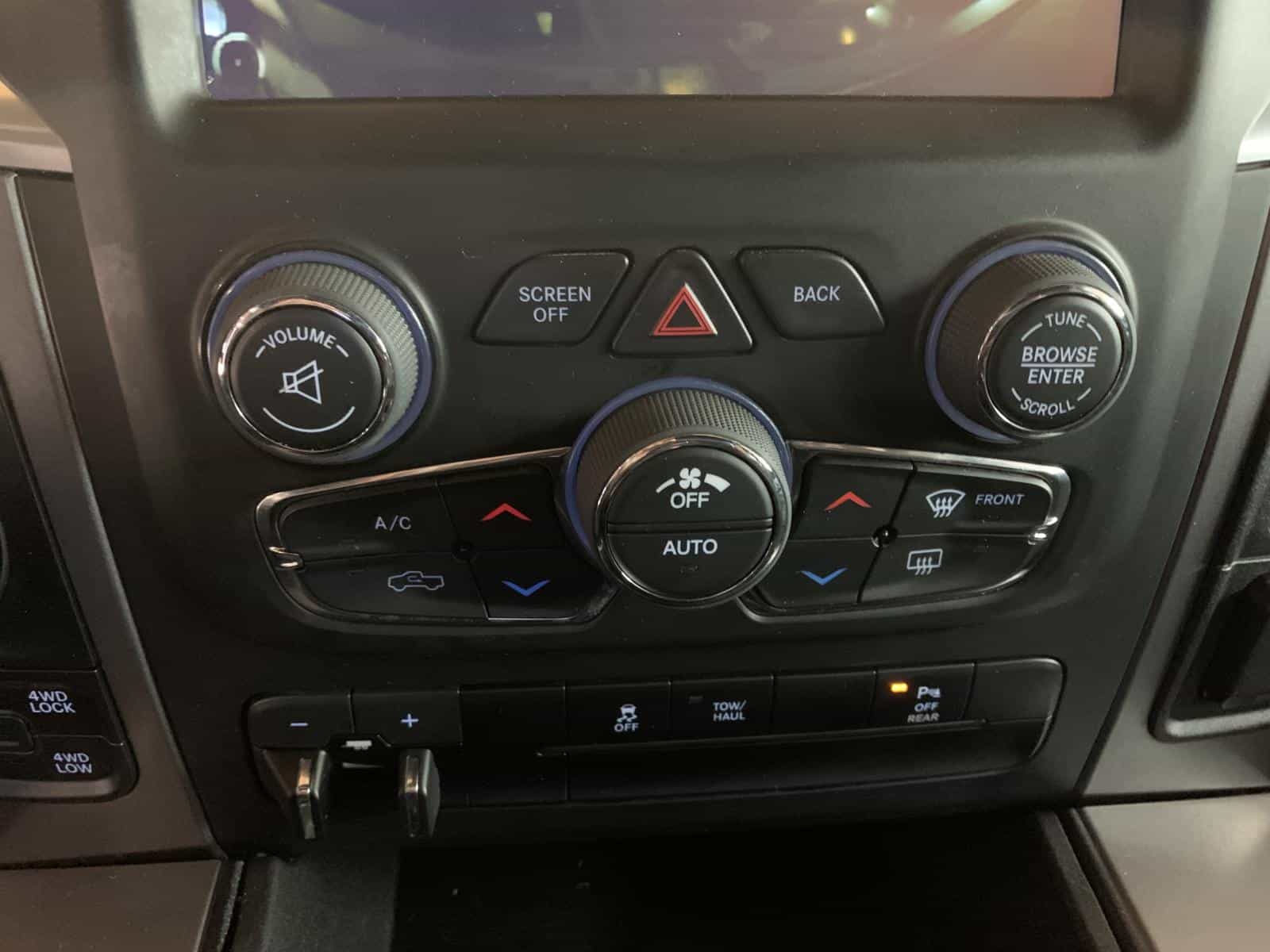 2023 RAM 1500 Class Warlock - Image 16