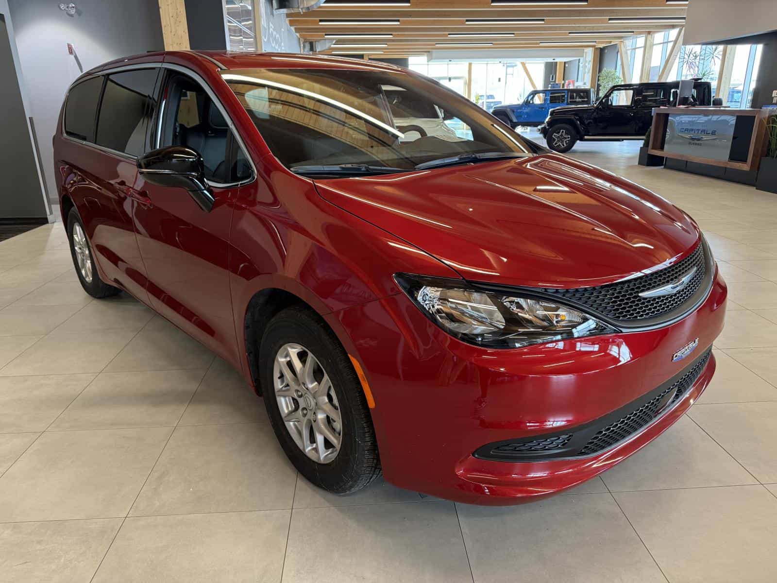 2026 Chrysler Grand Caravan SXT - Image 3