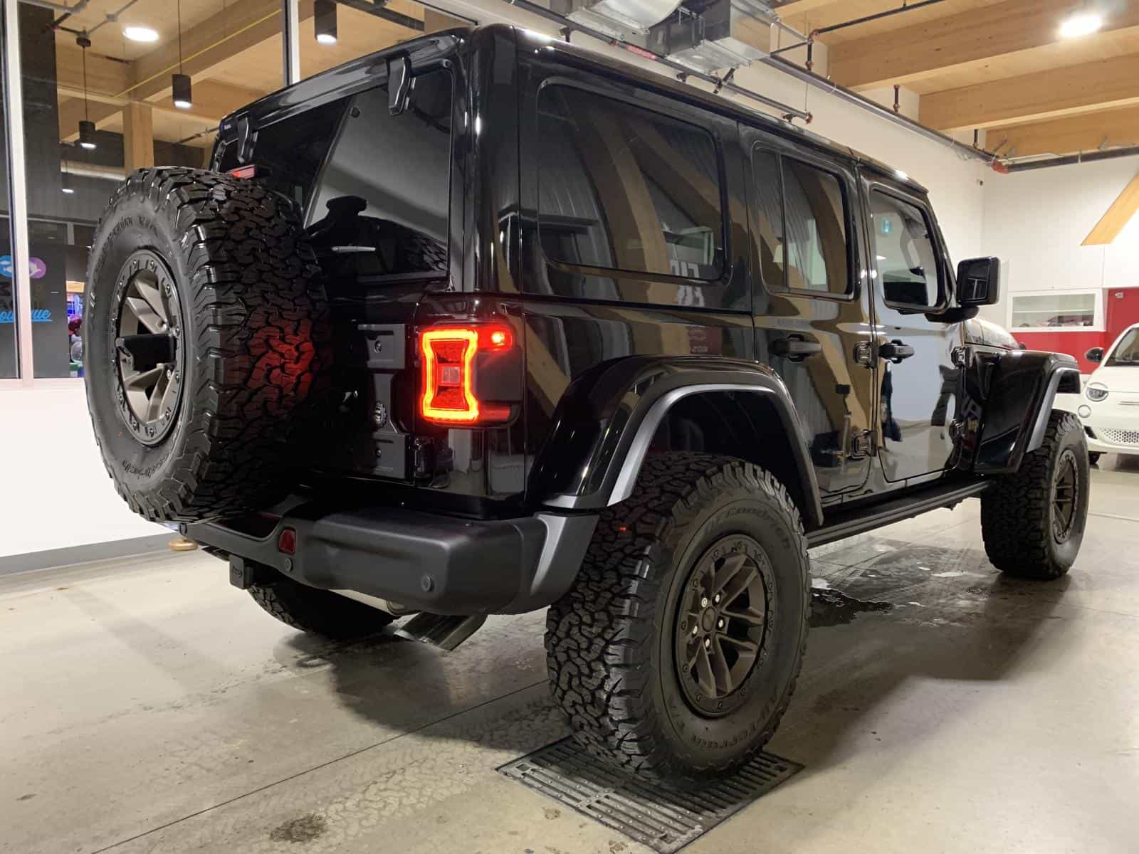 2024 Jeep Wrangler Rubicon 392 - Image 4