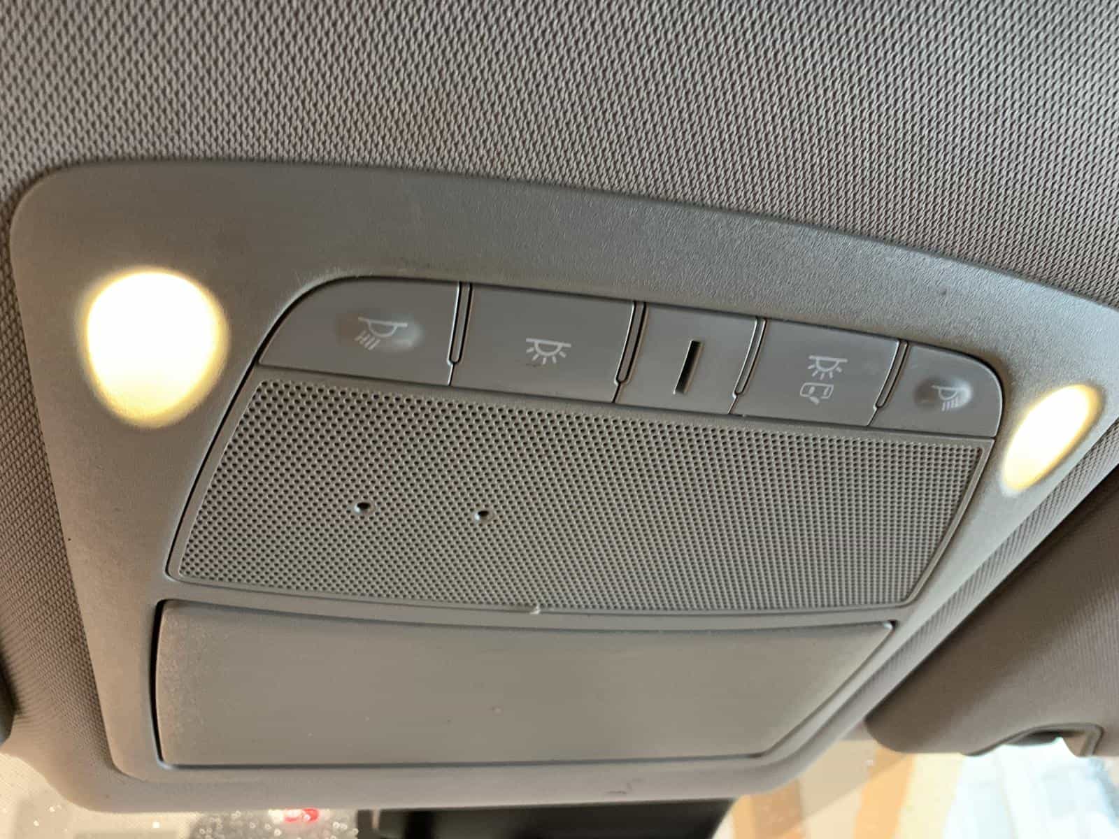 2020 Nissan Rogue SV - Image 17