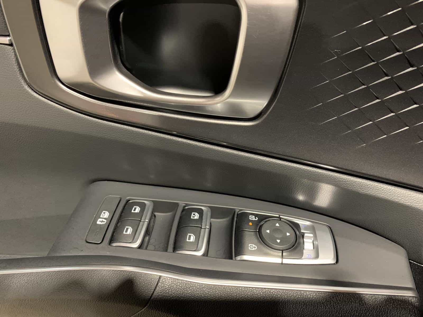 2024 Kia Sorento EX - Image 21