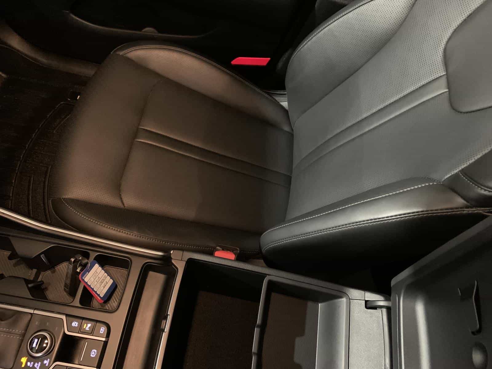 2024 Kia Sorento EX - Image 24