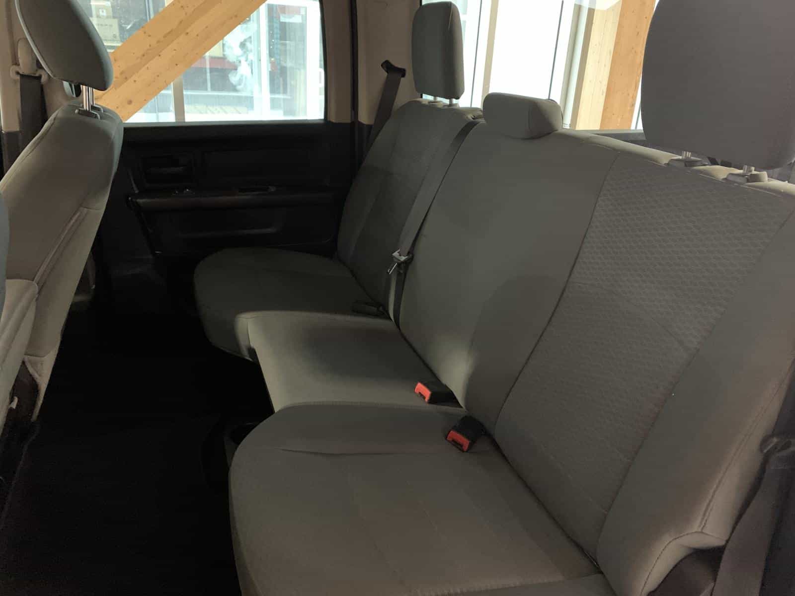 2018 RAM 1500 ST - Image 11