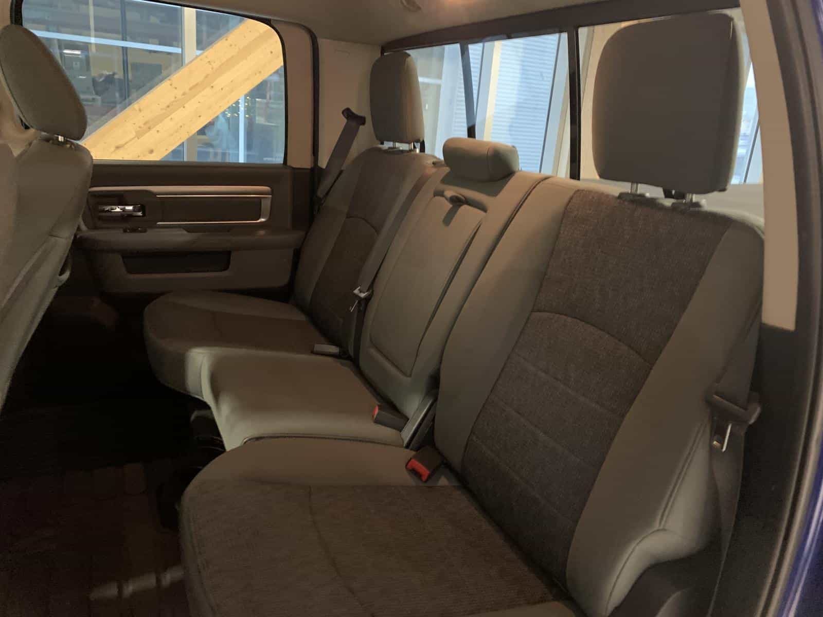 2017 RAM 1500 SLT SLT - Image 14