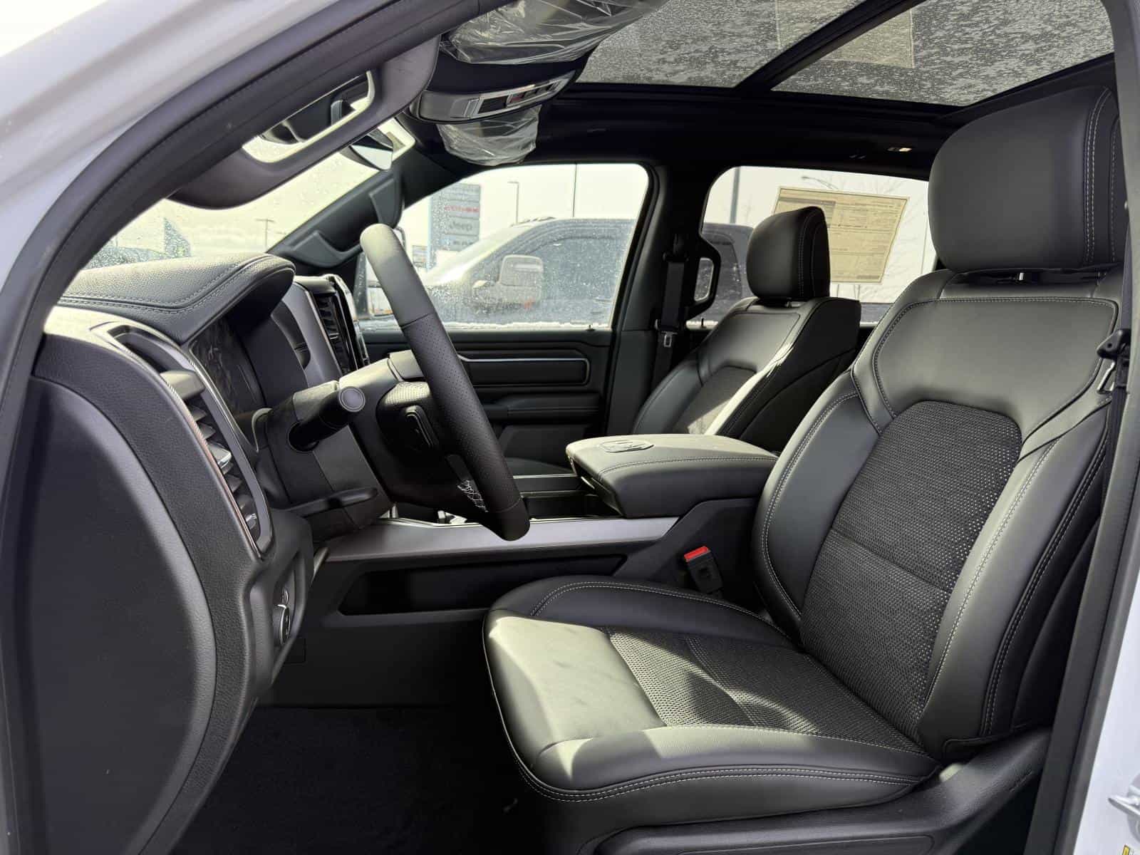 Image 7 RAM 1500 Sport 2026