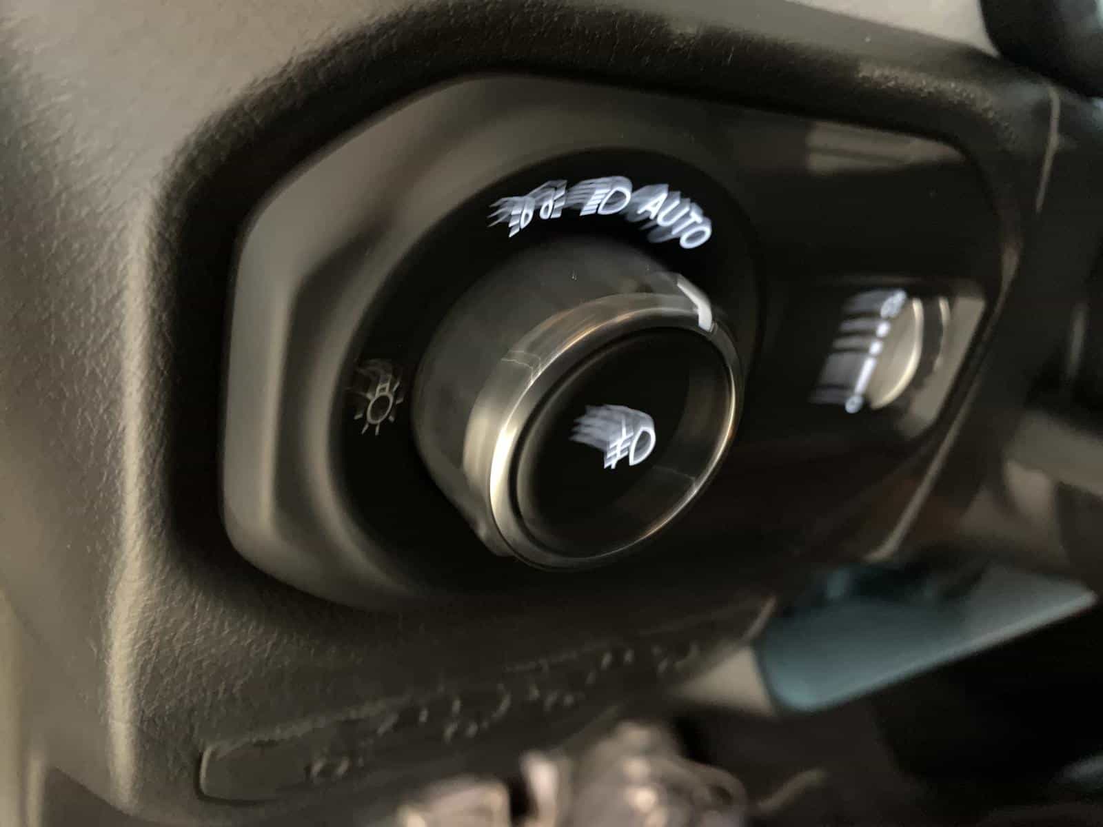 2024 Jeep Wrangler Willys - Image 22