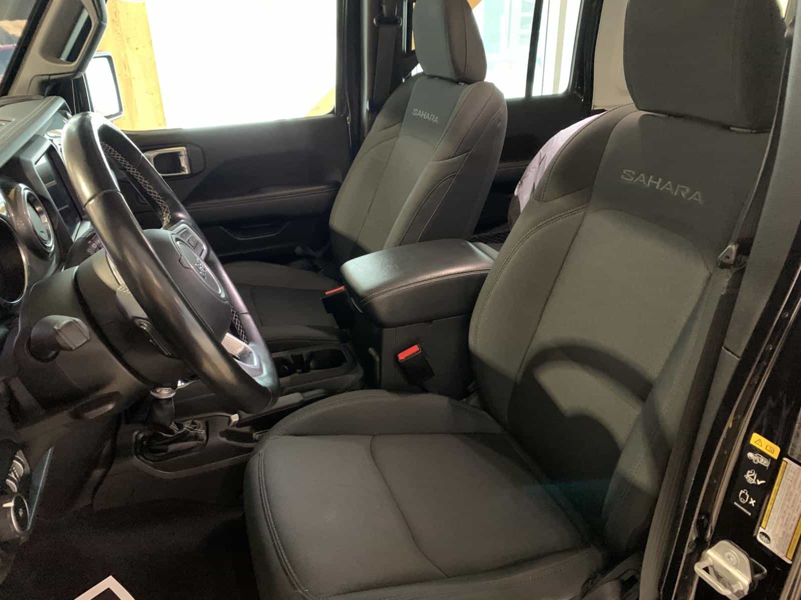 2021 Jeep Wrangler Unlimited Sahara - Image 8