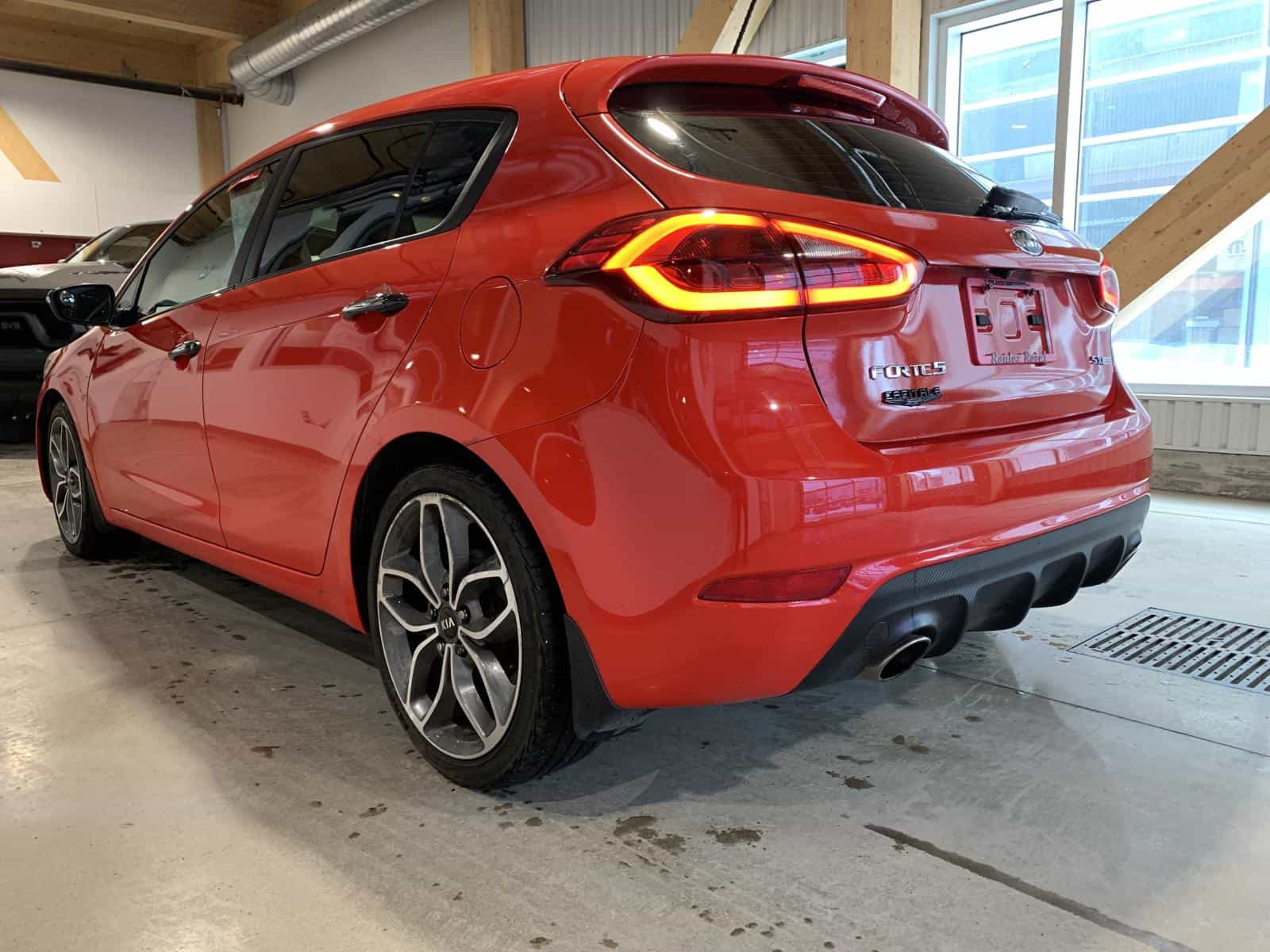 2014 Kia Forte SX - Image 2