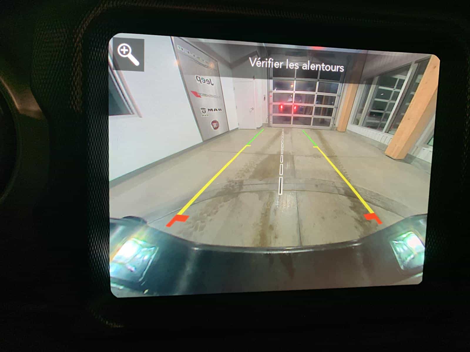 2022 Jeep Gladiator Willy's - Image 17