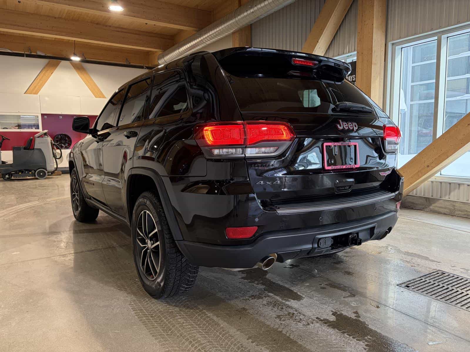 Image 4 Jeep Grand Cherokee Trailhawk 2017