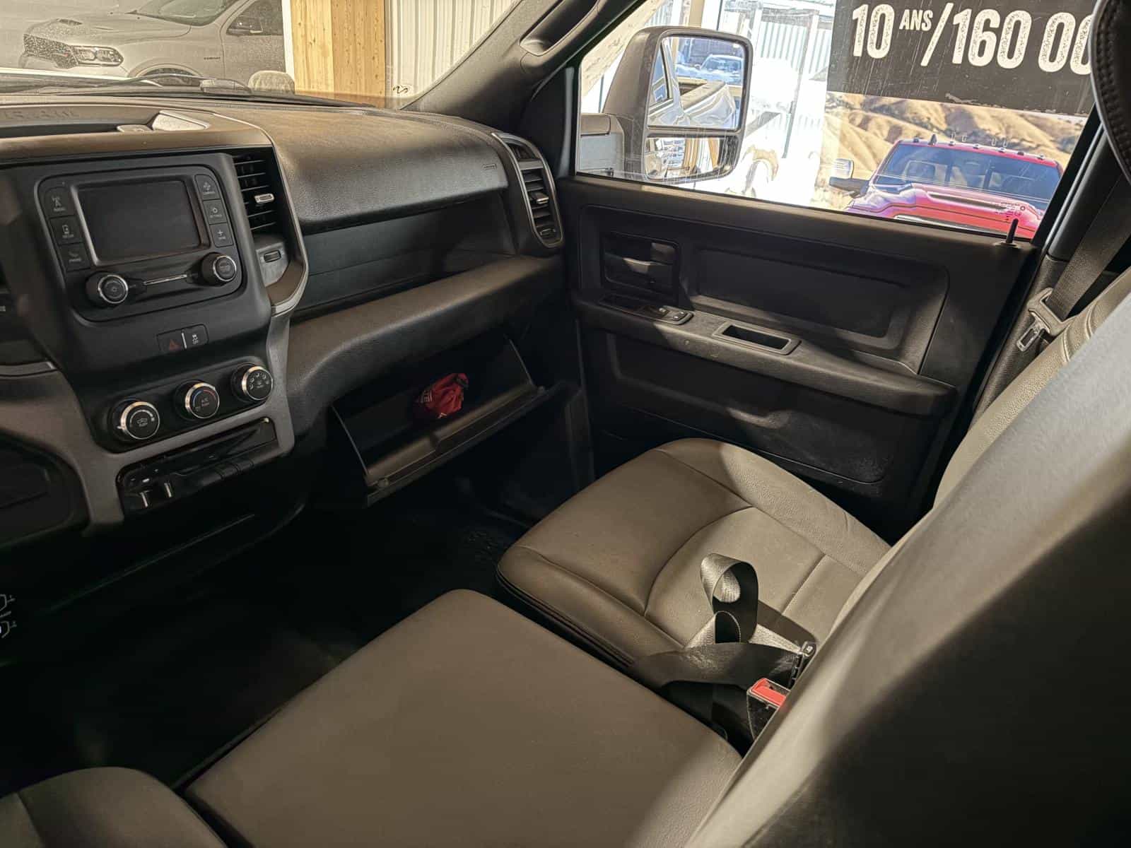 Image 25 RAM 2500 Tradesman 2023