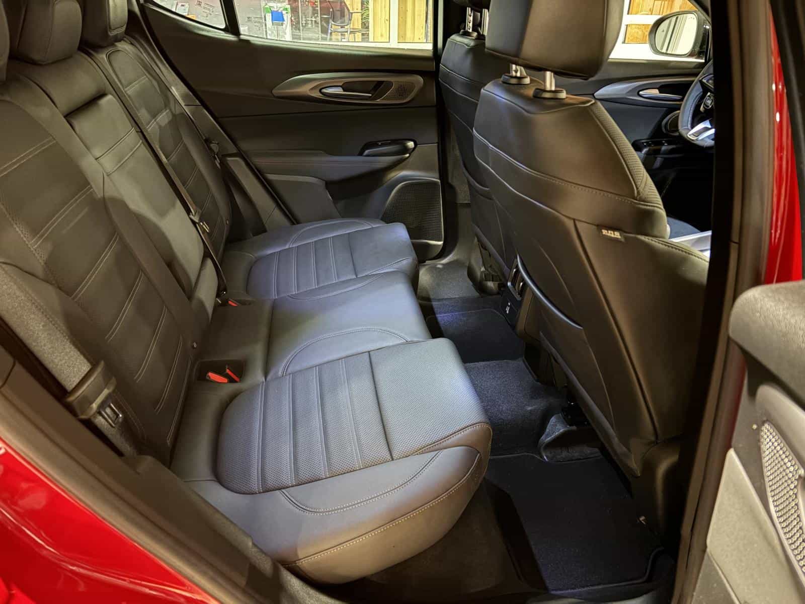 2024 Dodge Hornet R/T Plus PHEV - Image 9