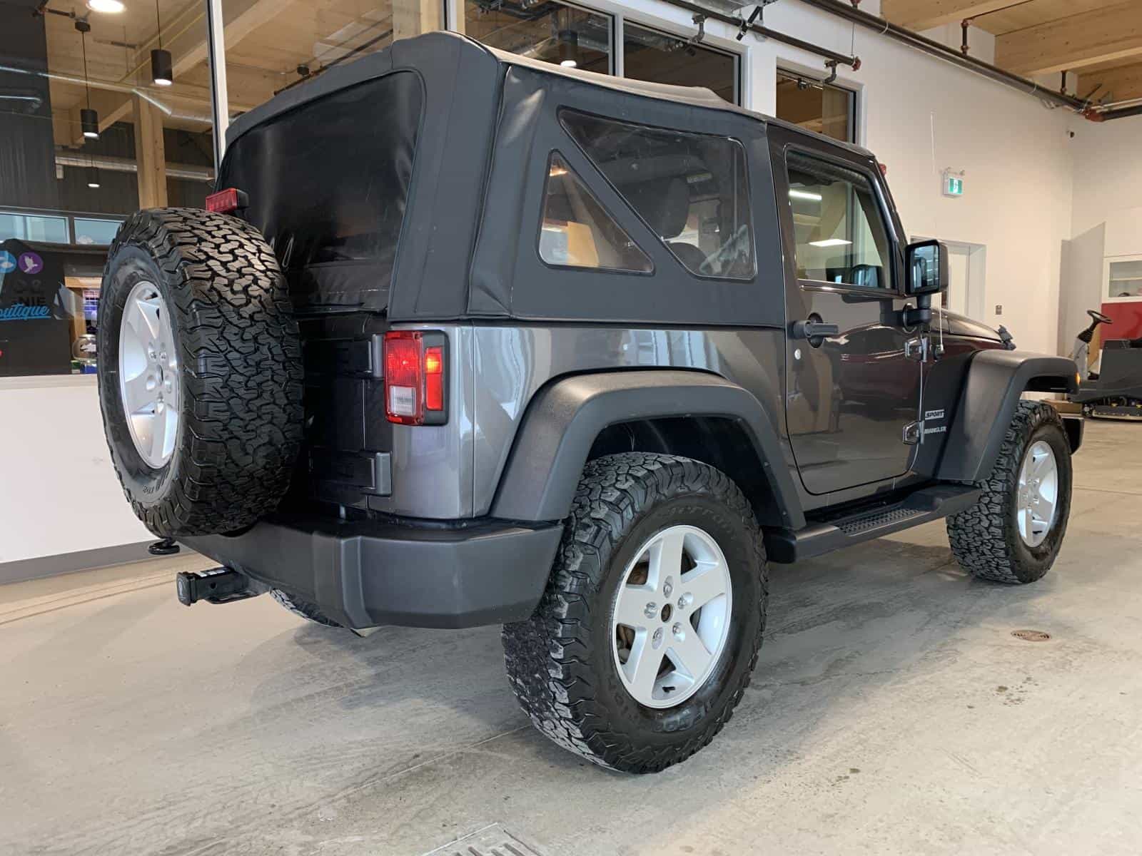 2017 Jeep Wrangler Sport - Image 4