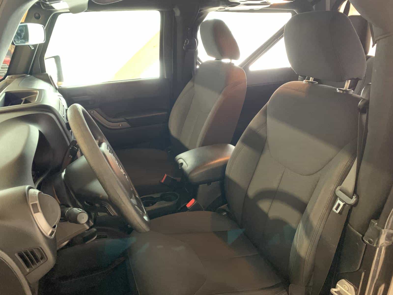 Image 12 Jeep Wrangler Sport 2017