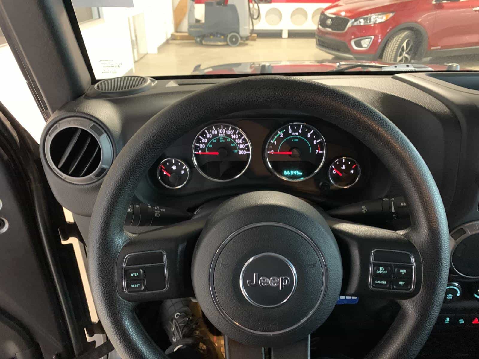 Image 14 Jeep Wrangler Sport 2017