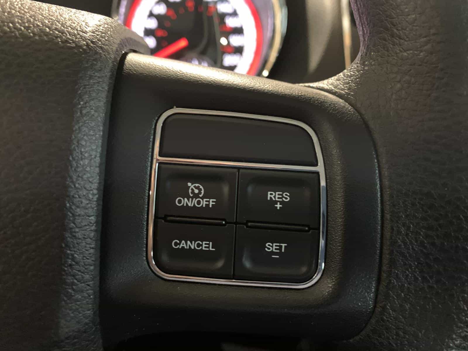 2016 Dodge Grand Caravan Canada Value Package - Image 15