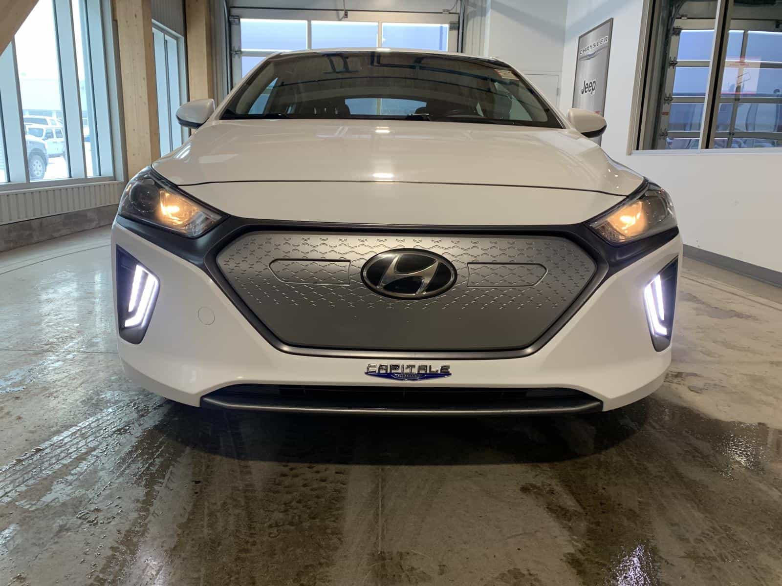 2021 Hyundai Iconiq Preferred - Image 6
