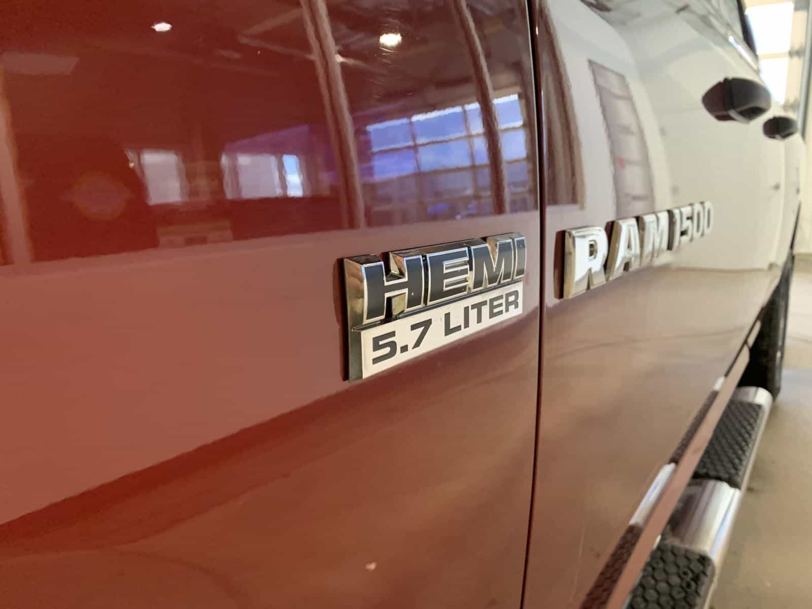 2012 RAM 1500 ST - Image 7